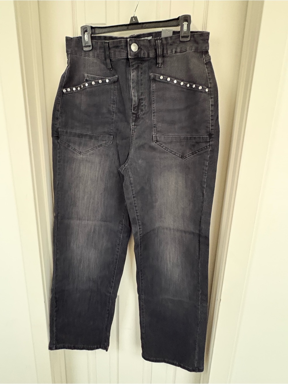 torrid Black Washed High-Rise Stud Pocket Cropped Jeans